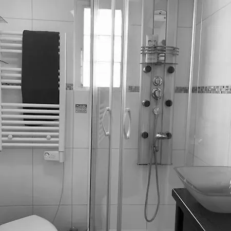 Chatelet Cozy شقة *