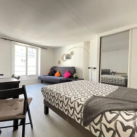 Chatelet Cozy شقة باريس