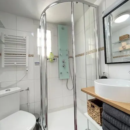 Chatelet Cozy *